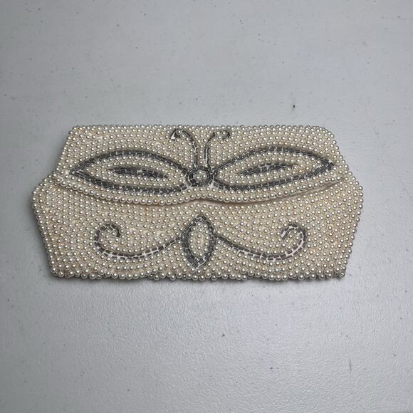 Vintage Pearl Beaded Clutch Handmade Japan Mid Century 8x4 Ivory Butterfly Snap - Picture 8 of 16
